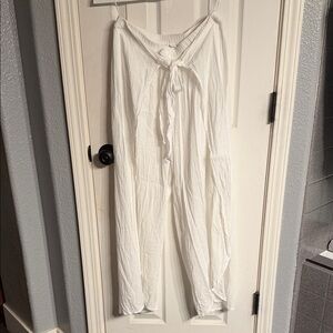 Salty lemon white gauze pants beach